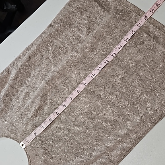 🐞CHICO'S shiny tank top - Picture 10 of 10